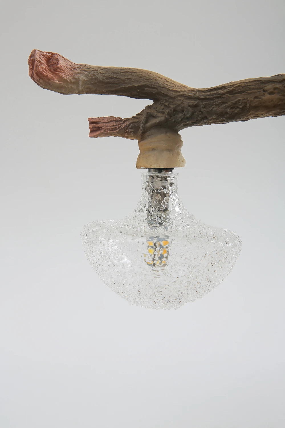 Mini Luminária de Mesa Esquilo Resina LED – Luz Noturna para Quarto e Infantil