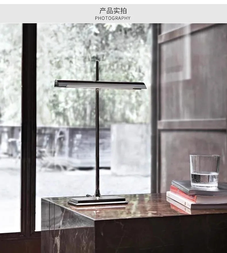 Luminária de Mesa Italiana para Estudo, Café e Decoração de Ambiente