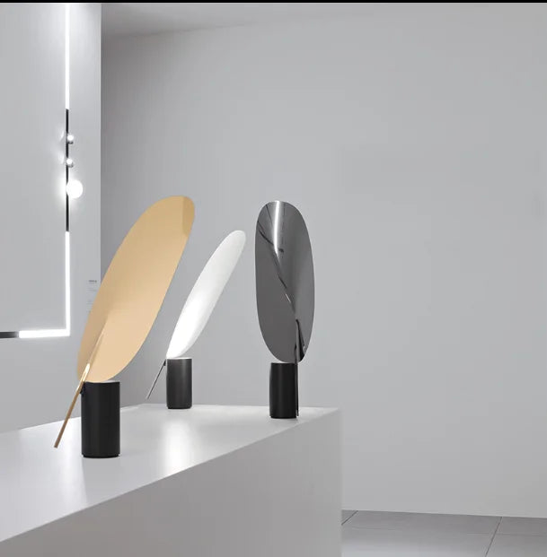 Luminária de Mesa Metal Minimalista – Proteção Ocular para Escritório e Quarto