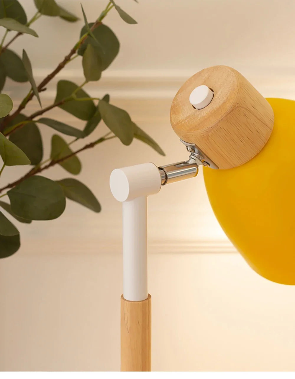 Luminária de Mesa Madeira Nórdica LED Giratória – Leitura e Decoração