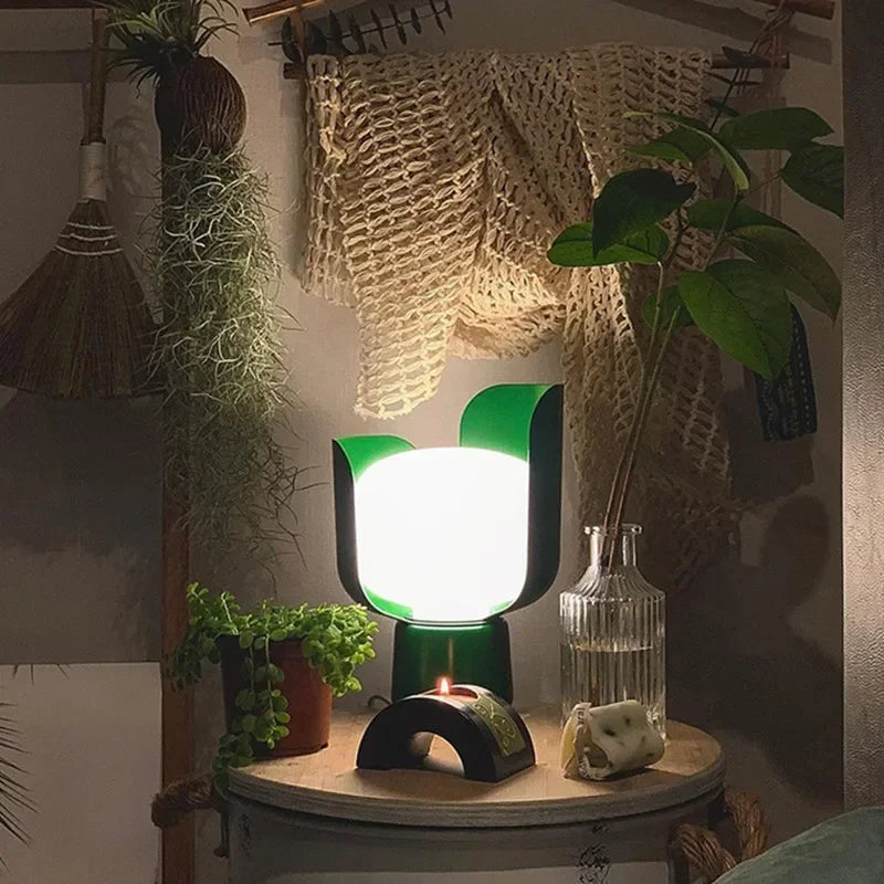 Luminária de Mesa Pétalas Girátórias Italiana – Sala, Quarto e Decoração