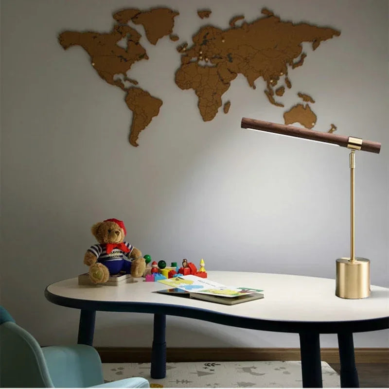 Luminária de Mesa Italiana Designer Madeira LED – Sala e Cabeceira