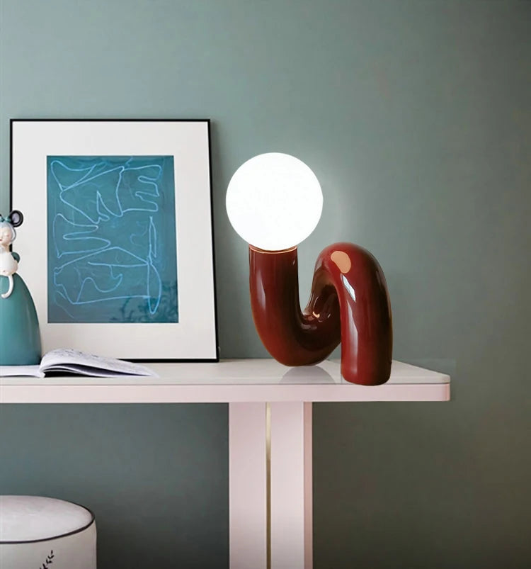 Luminária de Mesa Resina Retrô Artística – Decorativa para Quarto e Sala