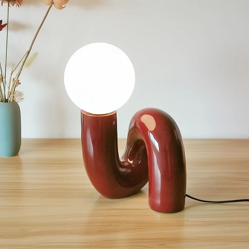 Luminária de Mesa Resina Retrô Artística – Decorativa para Quarto e Sala