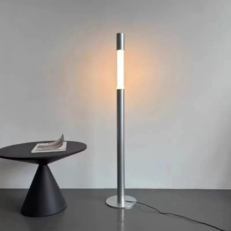 Luminária de Chão Americana Regulável em Altura LED – Sala e Leitura
