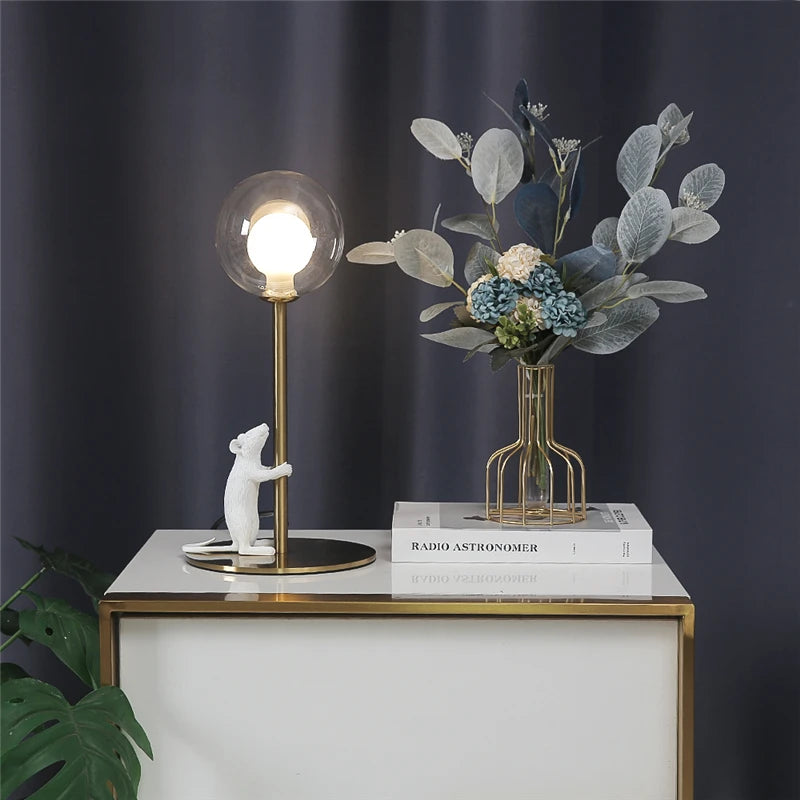 Luminária de Mesa Ratinho Resina LED – Decorativa para Casa e Presente