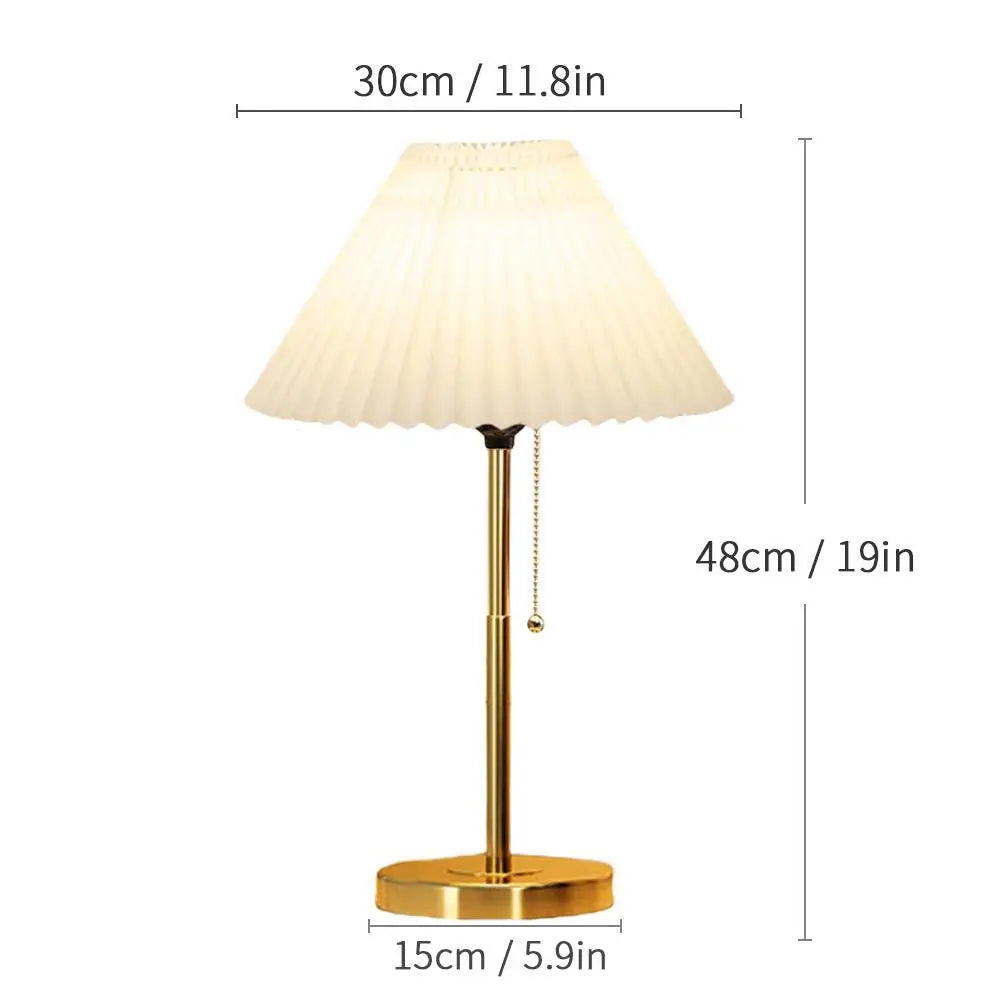 Abajur Metal Desk Lamp Light Luxo Estilo Vertical Bedside Decoration Black Table Lamp Pleated Fabric Lampshade Gold Lighting Fixture