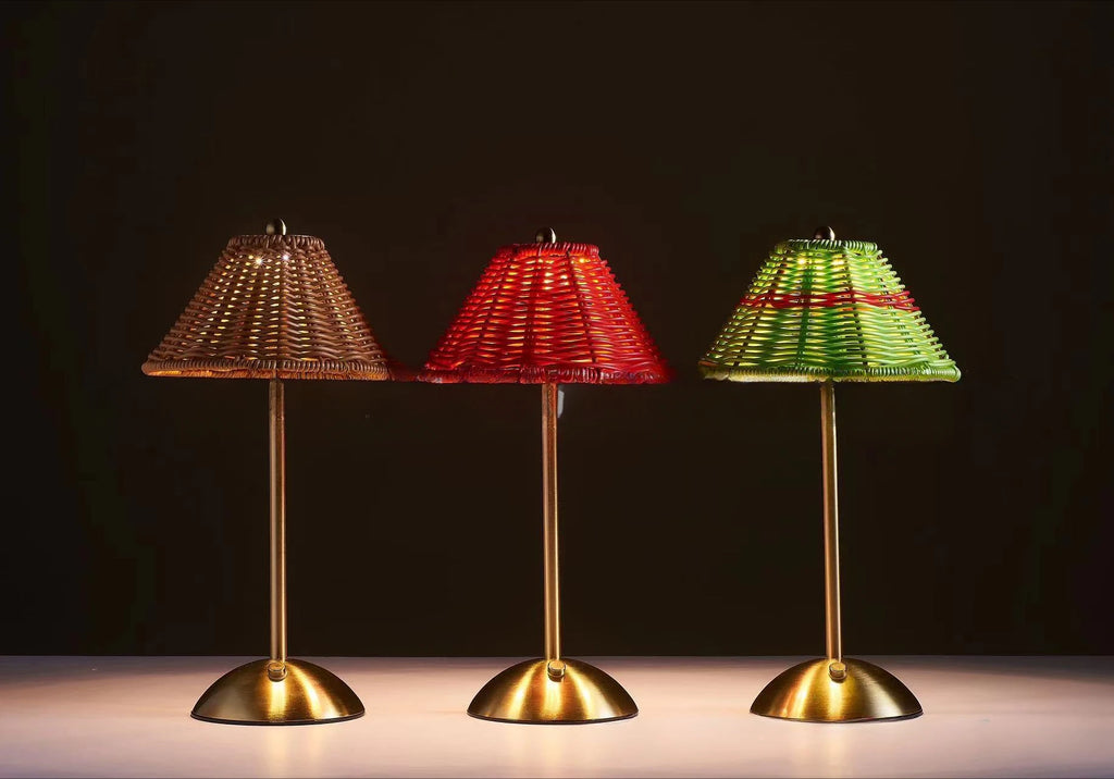 Luminária Rattan Recarregável Retrô Sudeste Asiático LED