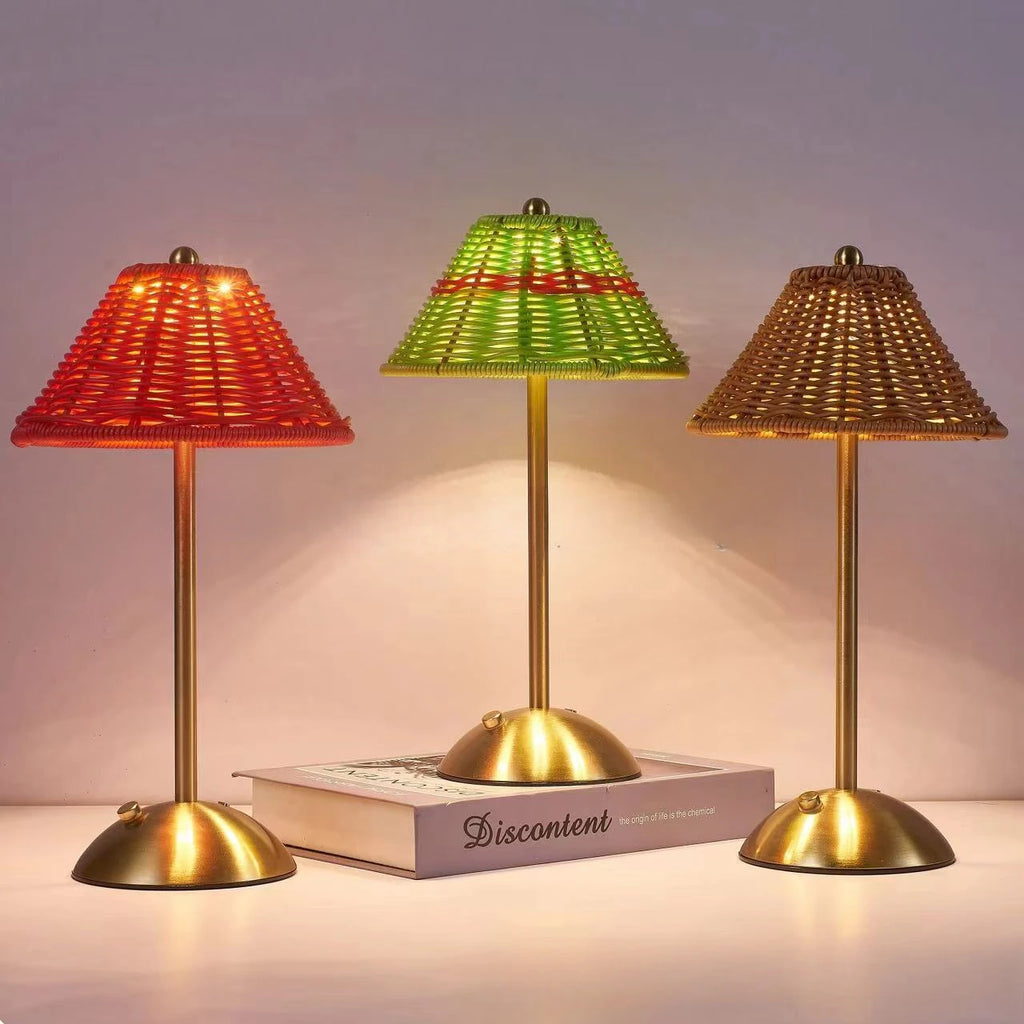 Luminária Rattan Recarregável Retrô Sudeste Asiático LED