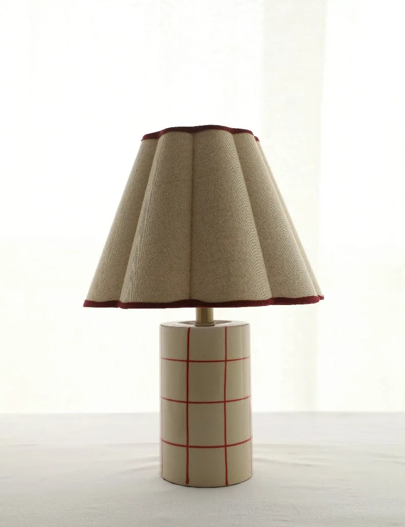 Luminária Cerâmica Dinamarquesa Grade Vermelha Plissada