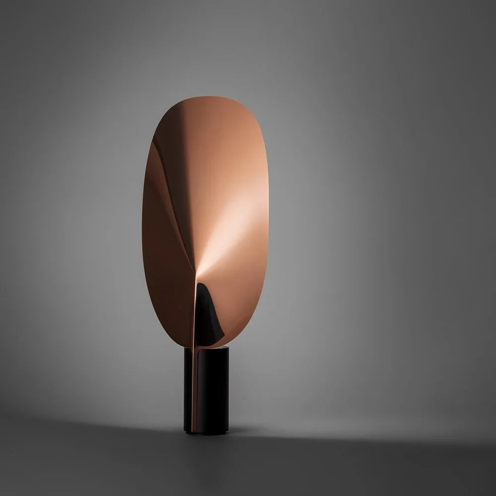 Luminária de Mesa Metal Minimalista – Proteção Ocular para Escritório e Quarto