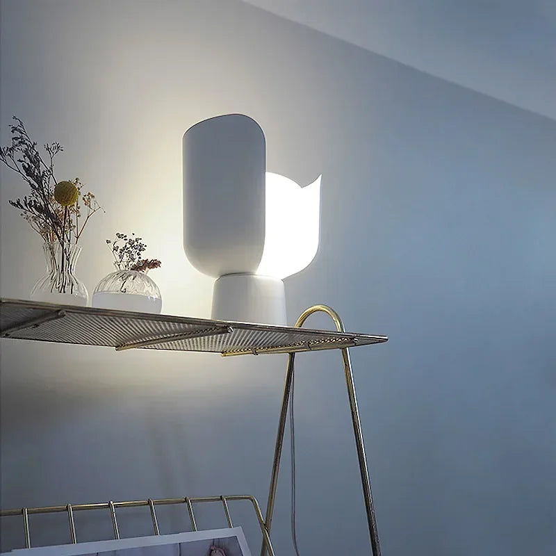 Luminária de Mesa Pétalas Girátórias Italiana – Sala, Quarto e Decoração