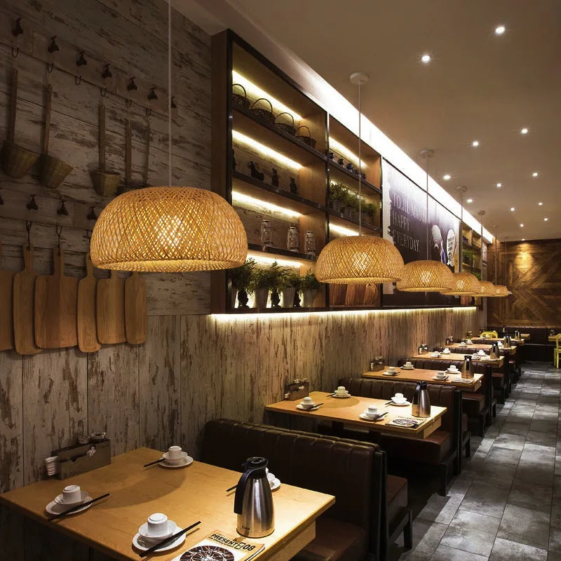 Pendente de Bambu Trançado à Mão 26cm Estilo Chinês para Restaurante