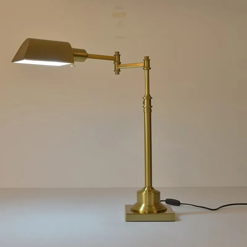 Luminária de Mesa Francesa Retrô Cobre – Europeia para Estudo e Quarto