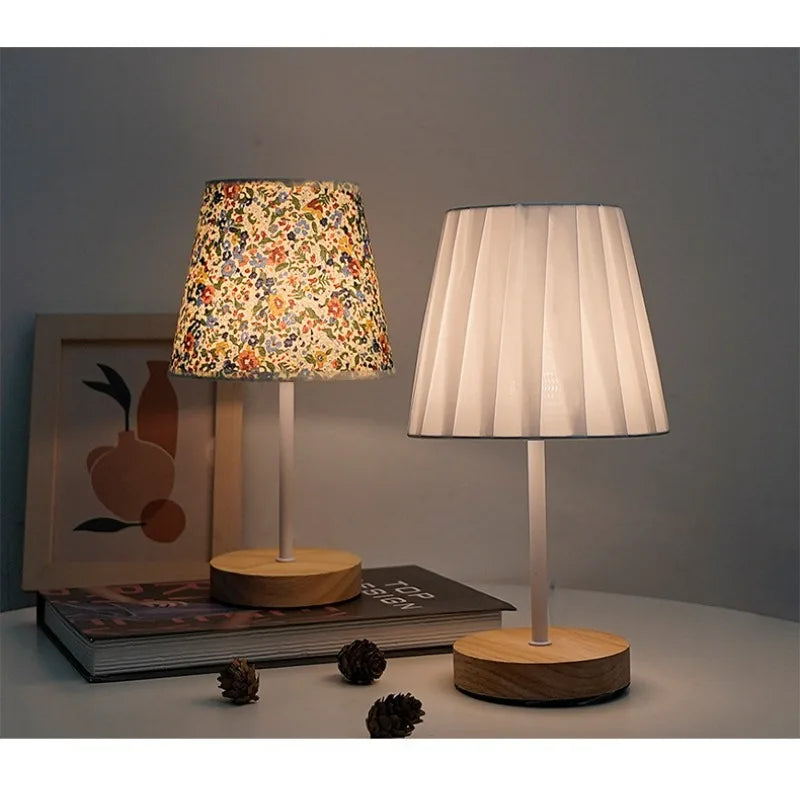 Luminária Madeira Linho USB Cabeceira Luz Quente Atmosfera