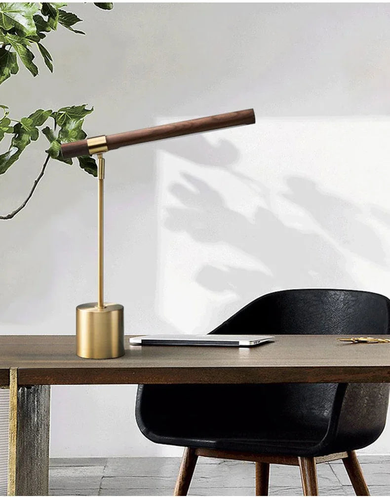 Luminária de Mesa Italiana Designer Madeira LED – Sala e Cabeceira