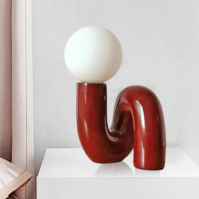 Luminária de Mesa Resina Retrô Artística – Decorativa para Quarto e Sala