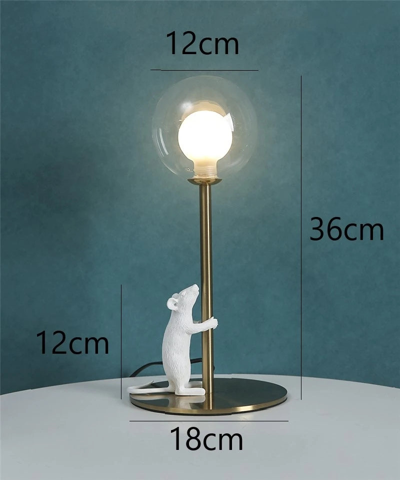 Luminária de Mesa Ratinho Resina LED – Decorativa para Casa e Presente