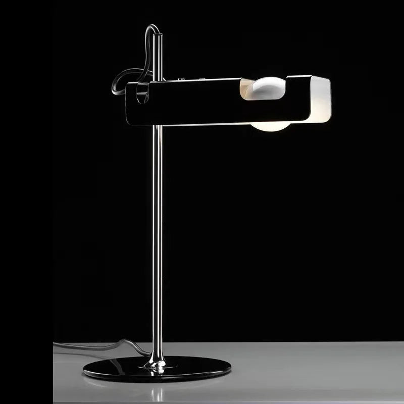 Luminária de Mesa Industrial Italiana – Sala, Escritório e Hotel